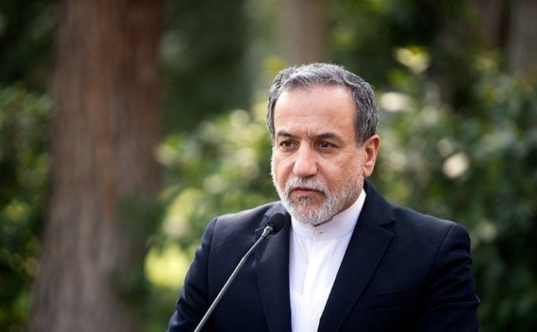 پاسخ عراقچی به تهدیدهای وقیحانه ترامپ علیه رهبر معظم انقلاب اسلامی