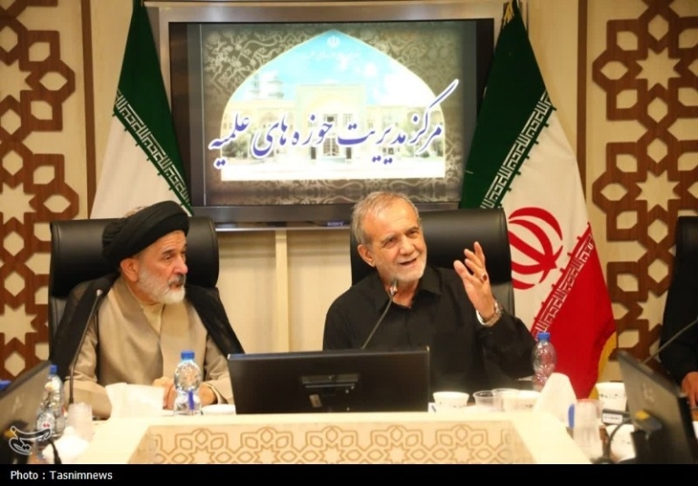 پزشکیان: هیچ قدرتی توان ایستادگی مقابل ملت متحد ایران را ندارد