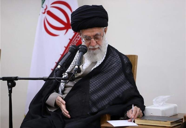 رهبر انقلاب: حماس زنده است و زنده خواهد ماند