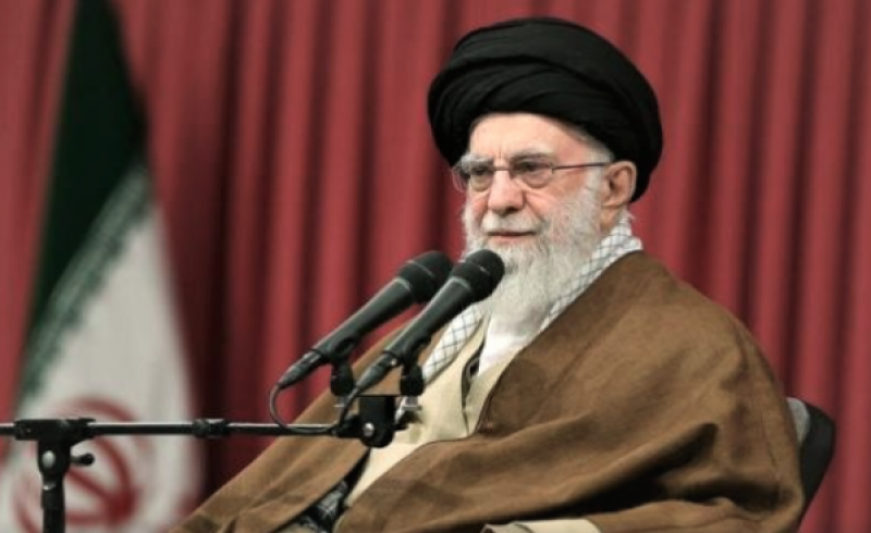 تلاش دشمن برای شکست انقلاب با شیوه های نرم افزاری + فیلم