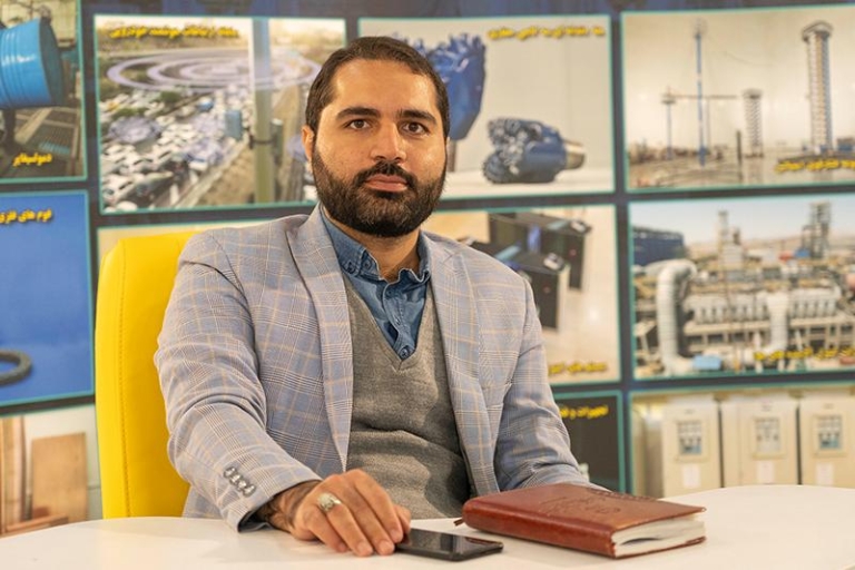 سردرگمی سیاست‌گذاران در برخورد با سکوهای خارجی