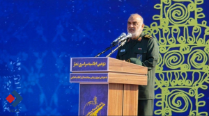 سرلشکر سلامی: هیچ قدرتی در عالم قدرت غلبه بر سپاه را ندارد