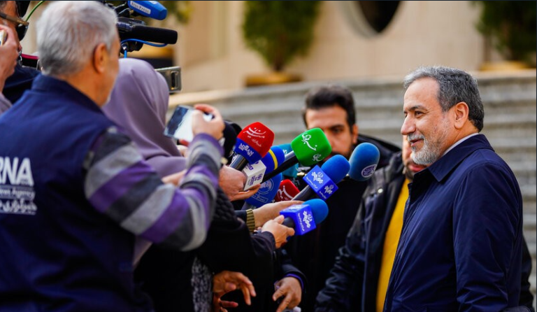 عراقچی: دور جدید مذاکرات با اروپایی‌ها/ لاوروف پیامی نیاورد