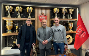 قرارداد نجومی پرسپولیس با مربی ۳۶ هزار دلاری!