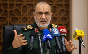سلامی: موشکهای ما می‌‌توانند هر دشمنی را زیر ضربه قرار دهند