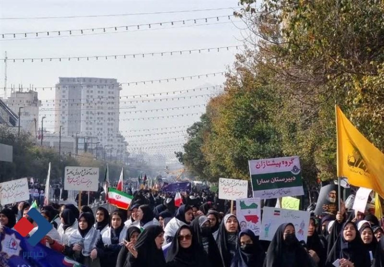 حضور دانش‌آموزان در راهپیمایی ۱۳ آبان و حمایت از مردم غزه ۱۳ آبان
