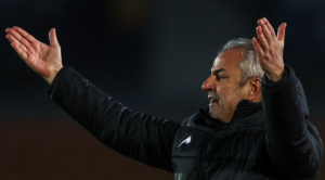 کارتال از سرمربی اخراجی پرسپولیس جا ماند!