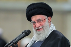 کمک ۴ میلیارد تومانی رهبر انقلاب برای آزادی زندانیان