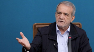 پزشکیان: ادارات بدون پنل خورشیدی در تابستان برق ندارند