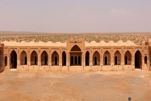 کاروانسرایی در بیراهه