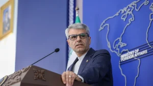 پاسخ به سوالی درباره مذاکره با دولت ترامپ