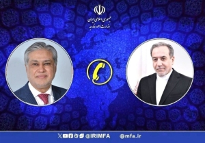 تماس تلفنی معاون نخست‌ وزیر پاکستان با عراقچی