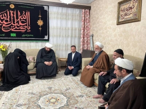 حضور رئیس قوه قضاییه در منازل شهیدان حجج‌الاسلام رازینی و مقیسه