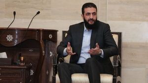 الجولانی: در حال مذاکره با عربستان و قطر برای سرمایه‌گذاری در سوریه هستیم