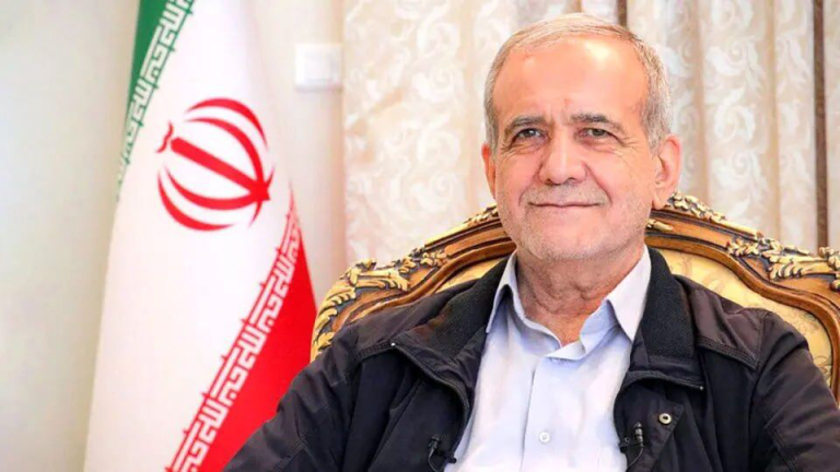 پزشکیان: خود را مدیون مردم می‌دانیم که دشمن را ناکام کردند