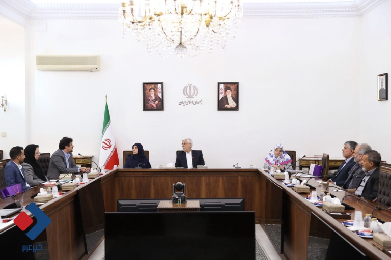 عارف: سند راهبردی حل مشکلات مبتلایان اوتیسم تدوین می‌شود