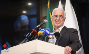 مومنی: مهاجر‌ستیز نیستیم، اما ظرفیت پذیرش اتباع را نداریم