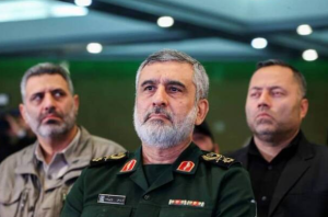 سردار حاجی زاده دو نشان فتح دارد +عکس