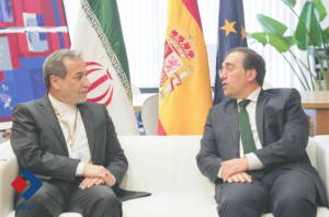 عراقچی: چندین هزار سانتریفیوژ پیشرفته وارد مدار می‌شود
