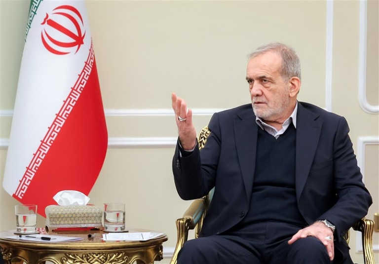 ایران را با قدرت به عزت و سربلندی می‌رسانیم/ صلح و امنیت با کشتار، اخراج و تبعیض امکان‌پذیر نیست