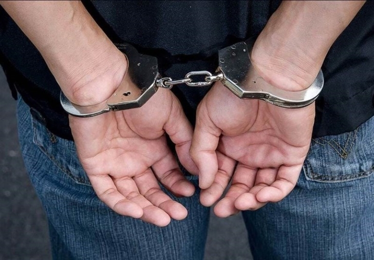 زورگیر گردنبند پیر زن در خیابان پیروزی دستگیر شد