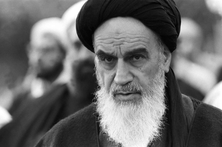 جمهوریت، پیشرفت و معنویت؛ میراث ماندگار خمینی کبیر(ره)