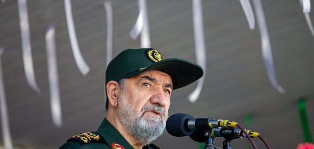 محسن رضایی: ماشین جنگی حزب‌الله راه افتاده است