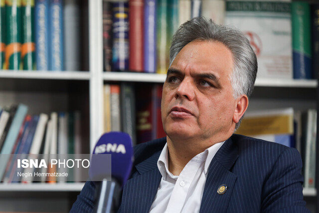 بازنشستگی سالانه تا ۳۰۰۰ پرستار در کشور / شرایط نامناسب نسبت پرستار به تخت بیمارستانی