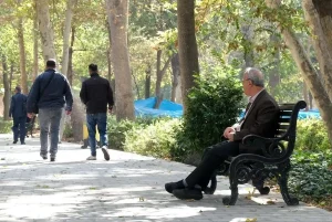 پرداخت حقوق بازنشستگان تامین اجتماعی با ۱۰ روز تاخیر
