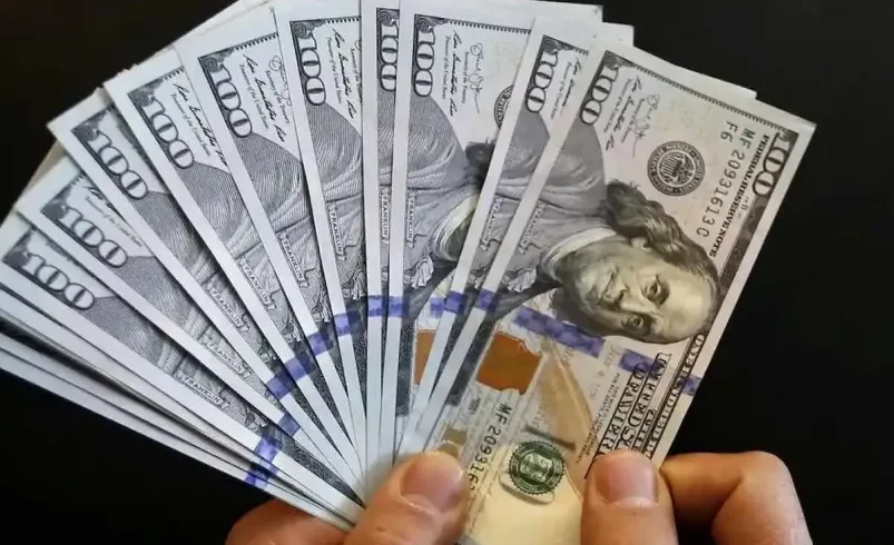 قیمت دلار توافقی امروز شنبه ۱۳ اردیبهشت ۱۴۰۴ / حواله دلار به کف کانال ۶۹ هزار تومان رسید