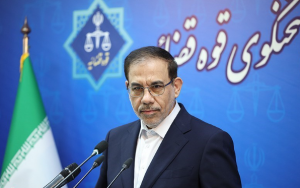 چگونه زندانی موبایل دارد/قیمت موبایل در زندان ۳۰برابر است!