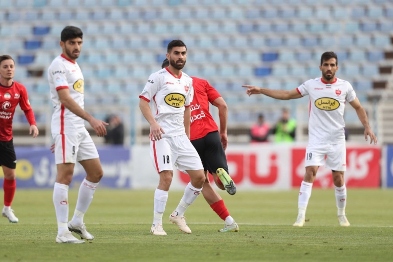 پرسپولیس – تراکتور تا ۲ فصل بدون تماشاگر!