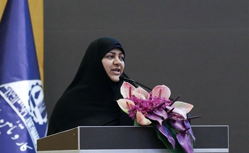۶۰ درصد کارگران چند شغله‌ هستند