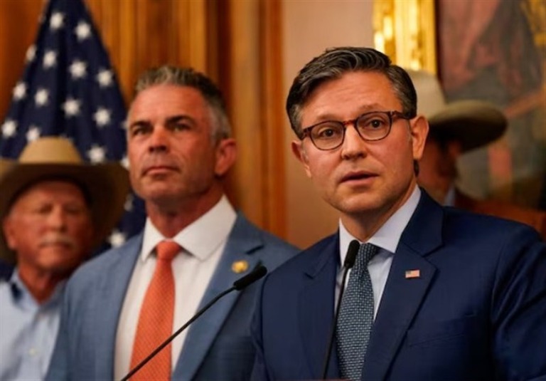 جدال جمهوری خواهان و دموکرات‌های کنگره برای جلوگیری از تعطیلی دولت آمریکا