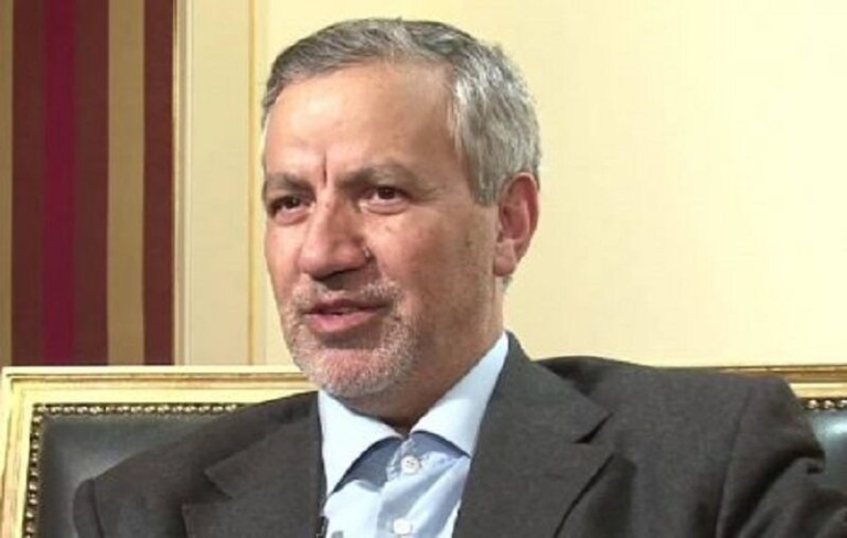مکتب زندگی، مذهب عزا؟