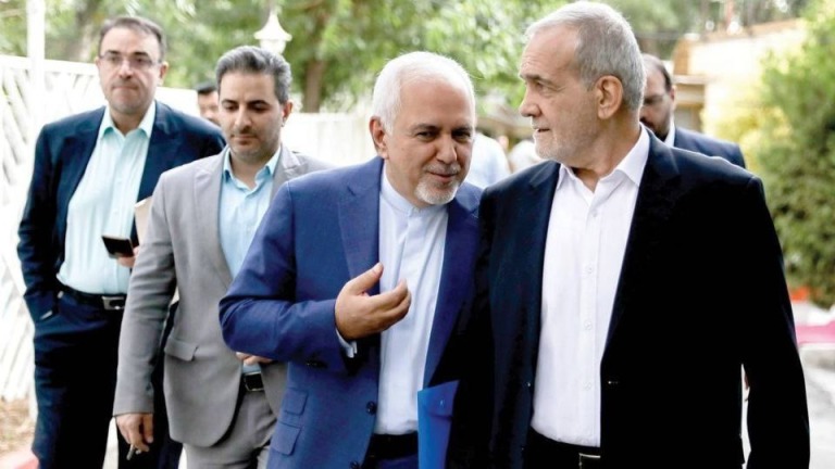 غلیان هیجانات غربزده ها؛ مناقشات ایران-آمریکا با یک مصافحه حل شود!