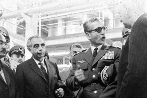 نخست وزیری امینی با فشار آمریکا