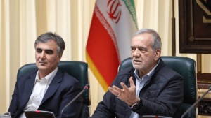 بی‌ثباتی؛ نتیجه ارزیابی مرکز پژوهش‌ها از عملکرد دلاری دولت