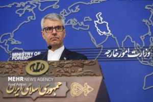 بقائی تحرکات نظامی آمریکا علیه ونزوئلا را محکوم کرد