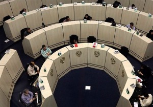 ارسال ۳۶۸۳ تذکر سیستمی با هدف ارتقای شفافیت بازار سرمایه