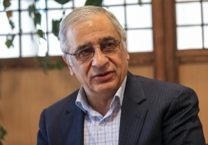 ماجرای مظاهری و بانک آینده / وقتی افشاگر، متهم از آب درآمد