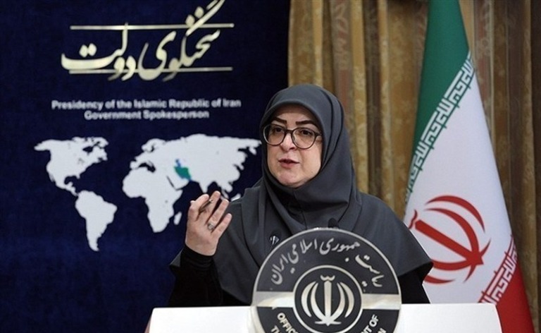 مهاجرانی: تصمیمی برای حذف ارز ترجیحی کالاهای اساسی و دارو گرفته نشده است