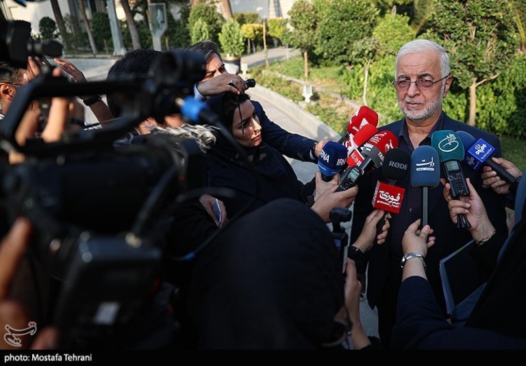 مؤمنی: یک‌ونیم‌میلیون نفر از اتباع خارج شدند؛ ۶میلیون در کشور هستند