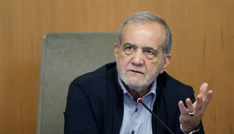 تاکید پزشکیان بر تداوم مسیر پیشرفت علمی و حمایت از رویکردهای دانش‌بنیان