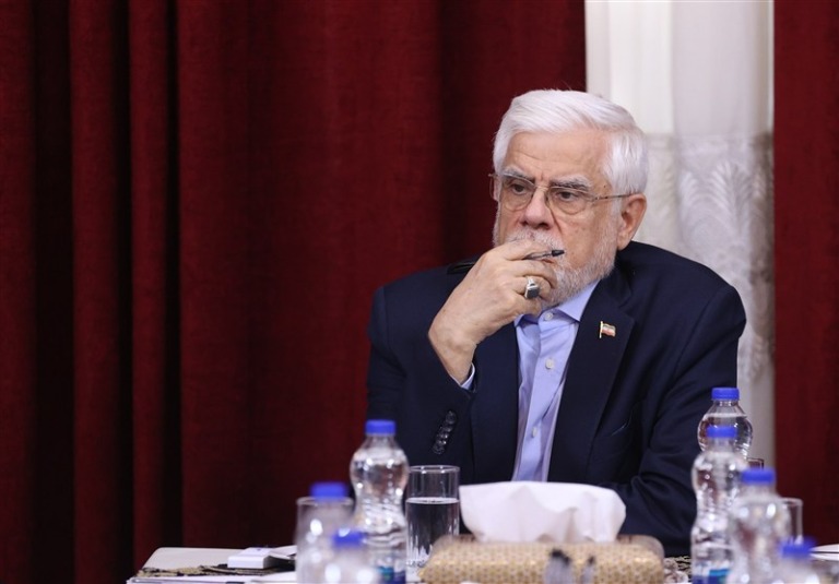 عارف: آموزش هوش مصنوعی را باید از مدارس شروع کنیم