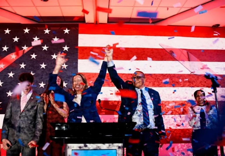 آیا دموکرات‌ها می‌توانند ایالت‌های آمریکا را به تدریج آبی کنند؟