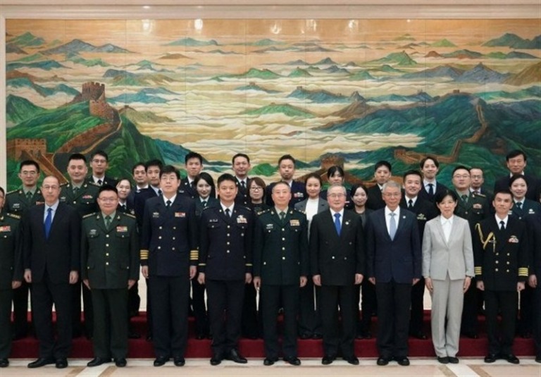 سفر هیئت نظامی ژاپن به چین و گفتگو درباره روابط نظامی دوجانبه