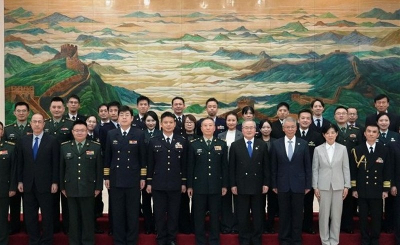 سفر هیئت نظامی ژاپن به چین و گفتگو درباره روابط نظامی دوجانبه