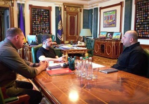 تحولات اوکراین| زلنسکی بر سر دوراهی قبول یا رد طرح آمریکا برای پایان جنگ