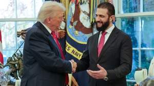 قمار جولانی در کاخ سفید؛ عمل‌گرایی دیپلماتیک یا خیانت ملی!؟